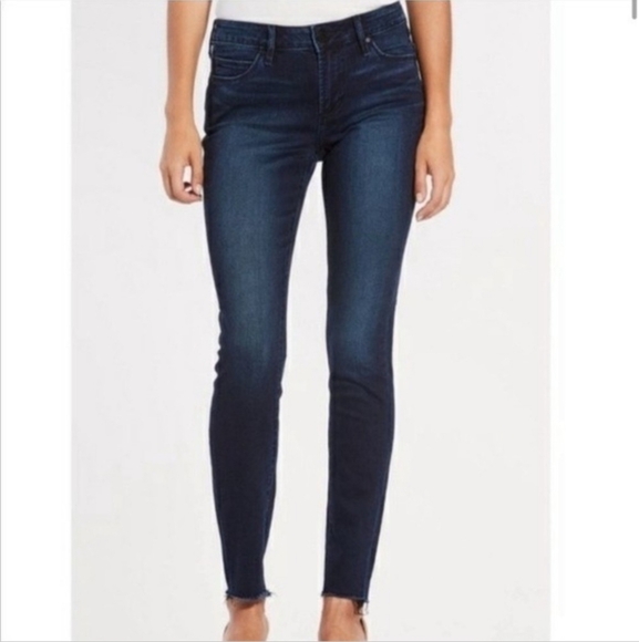 Articles of Society Women' Sarah Cut Off Hem Denim Skinny Jeans Elm Wash Size 28 - Picture 1 of 6